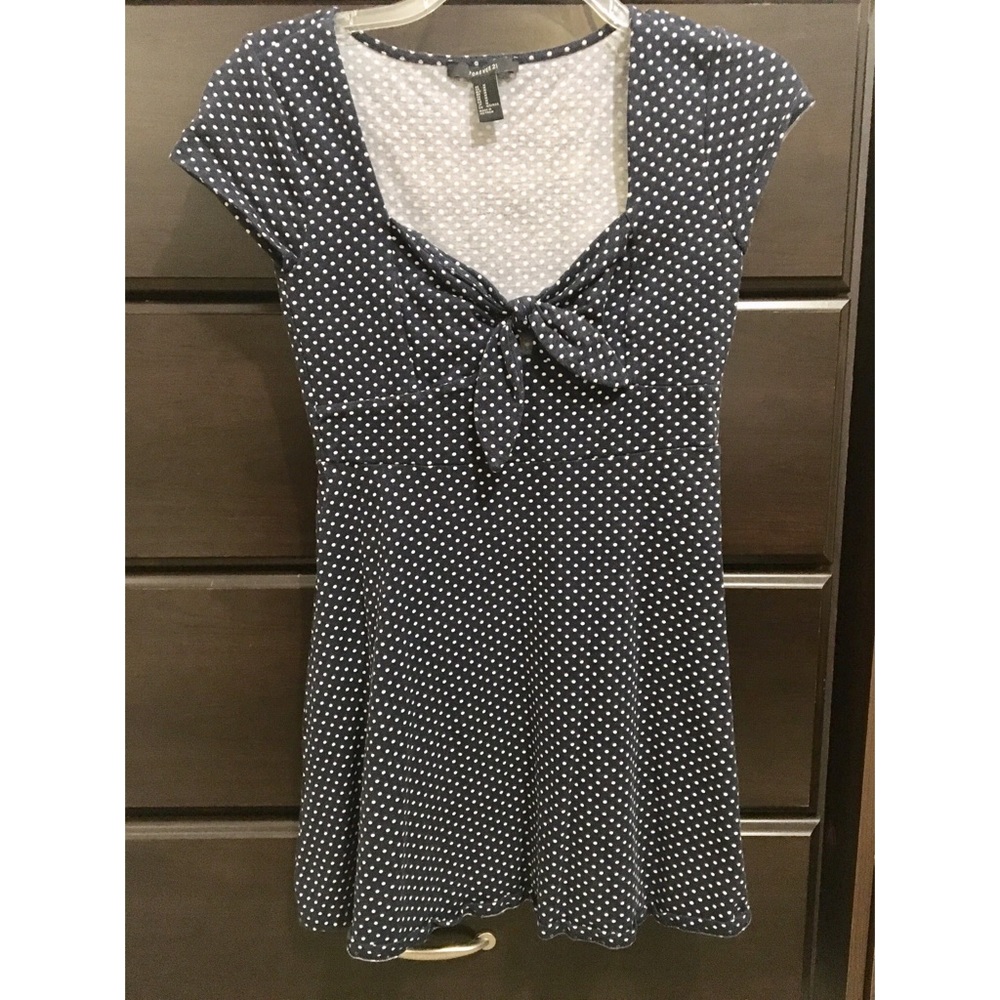 Cute forever 21 polka dot navy dress